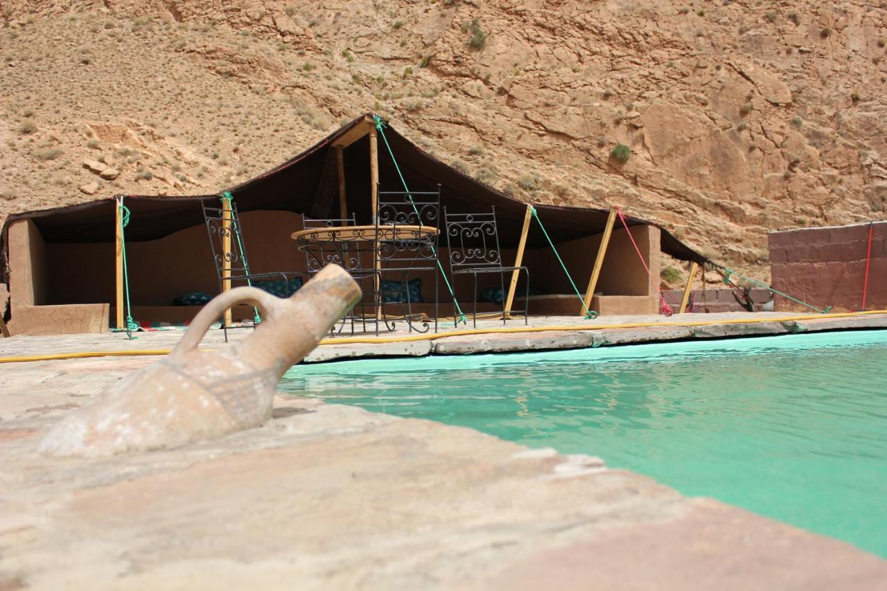 بيت شباب Kasbah Lucas Akhendachou n'Ait Ouffi المظهر الخارجي الصورة