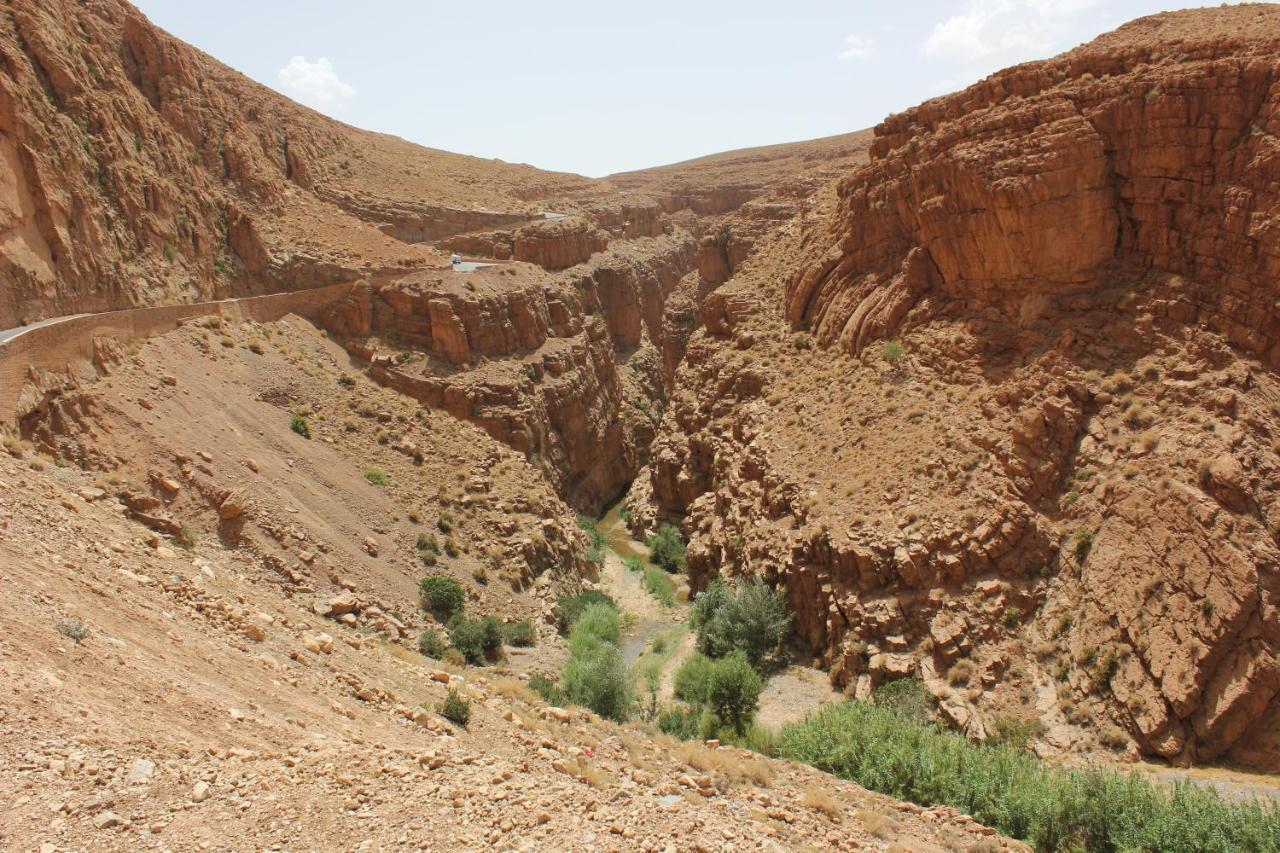 بيت شباب Kasbah Lucas Akhendachou n'Ait Ouffi المظهر الخارجي الصورة
