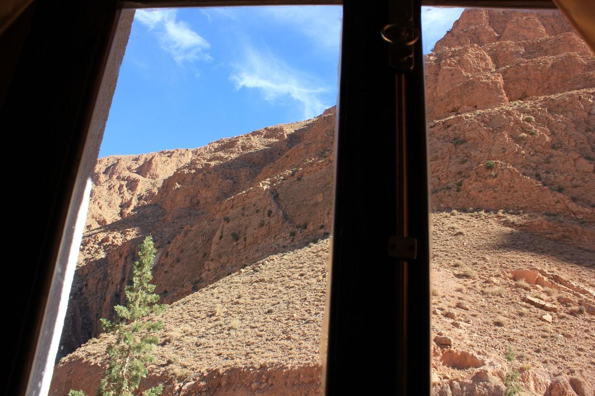 بيت شباب Kasbah Lucas Akhendachou n'Ait Ouffi المظهر الخارجي الصورة