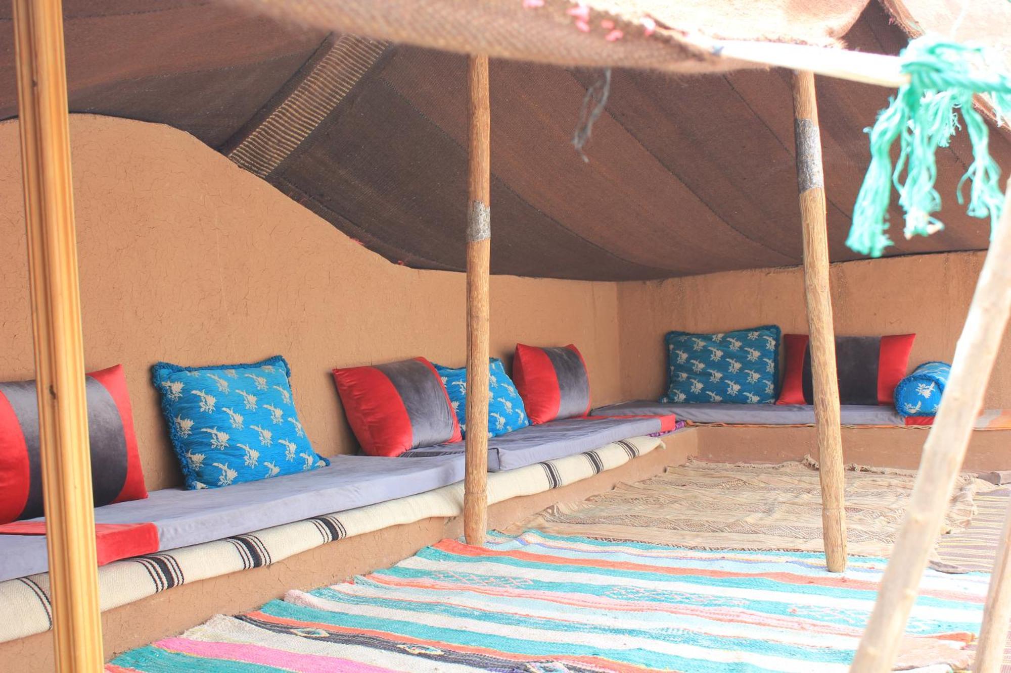 بيت شباب Kasbah Lucas Akhendachou n'Ait Ouffi المظهر الخارجي الصورة